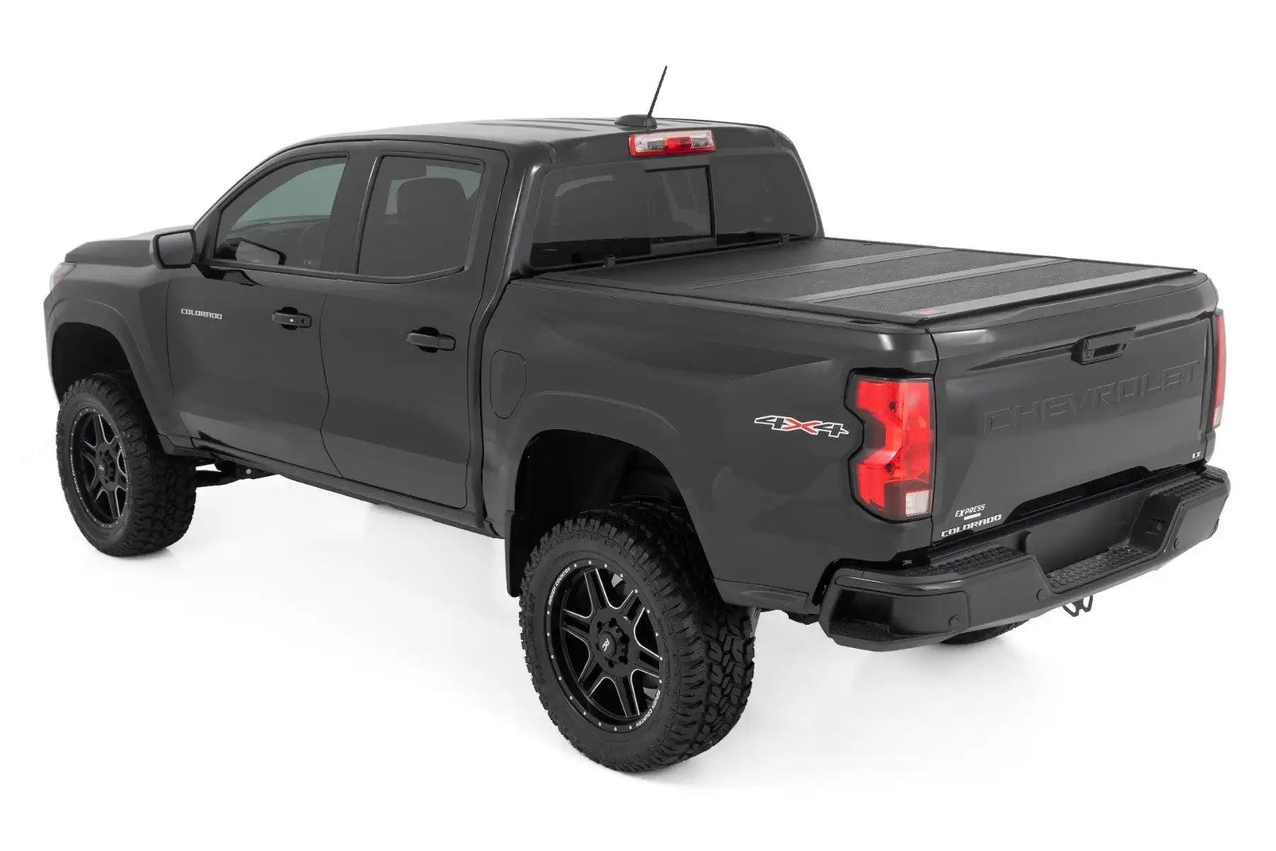 5FT 3-Fold Hard Tonneau Cover For 2015-2025 Chevy Colorado / GMC Canyon - Matte Black